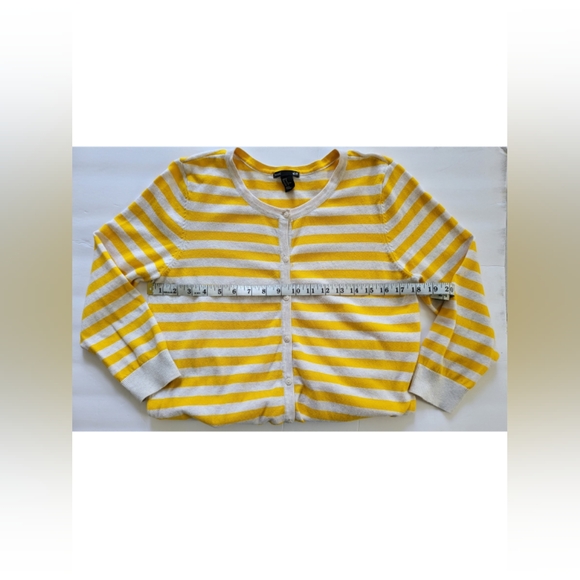 H&M Yellow and Heathered light khaki Stripe Cardigan. Misses Size M. - Picture 8 of 9